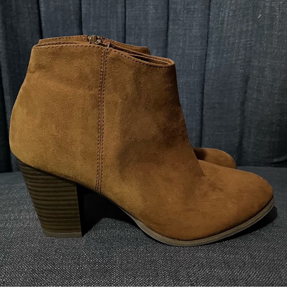 Old Navy Tan Suede Ankle Boots